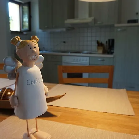 Апартаменты Citynahe Festung Ehrenbreitstein 65m² Mit Grossem Garten *