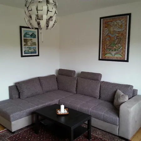 Citynahe Festung Ehrenbreitstein 65m² Mit Grossem Garten 科布倫茨