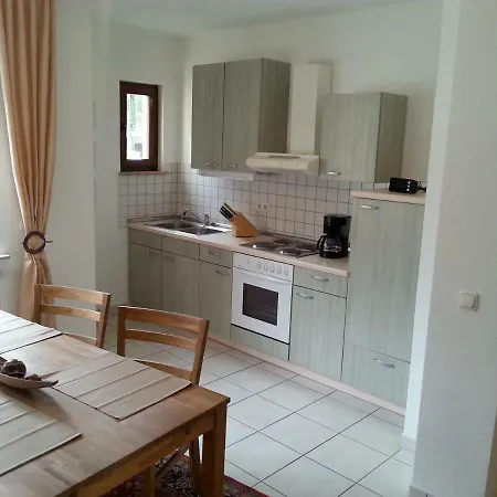 公寓 Citynahe Festung Ehrenbreitstein 65m² Mit Grossem Garten