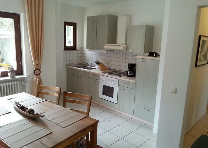 Апартаменты Citynahe Festung Ehrenbreitstein 65m² Mit Grossem Garten