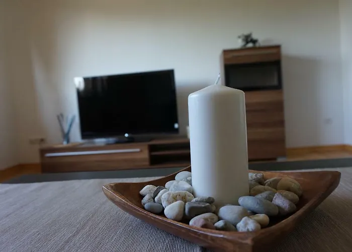 Citynahe Festung Ehrenbreitstein 65m² Mit Grossem Garten Apartament Koblencja